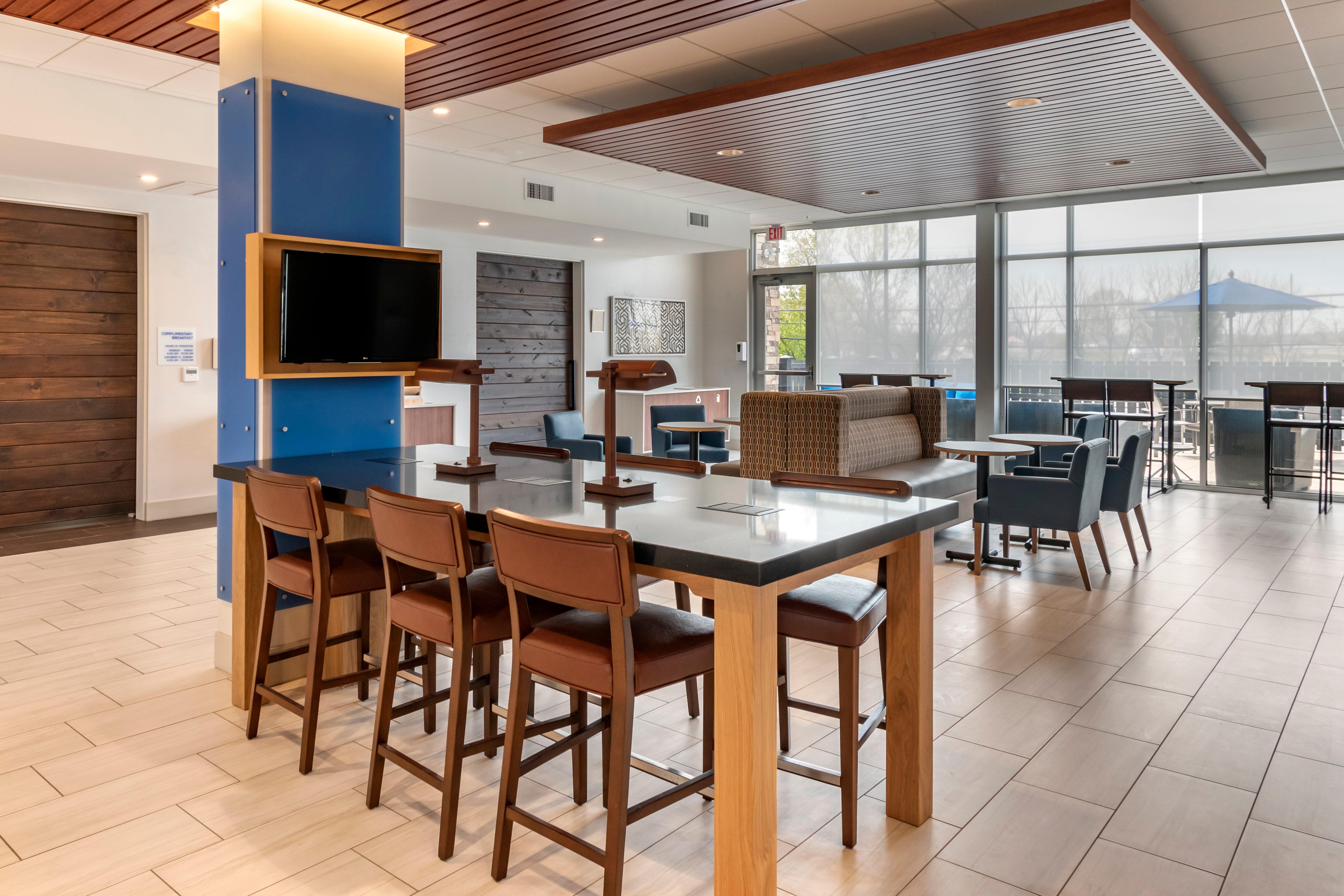 Holiday Inn Express & Suites - Lancaster - Mount Joy By Ihg Exteriör bild